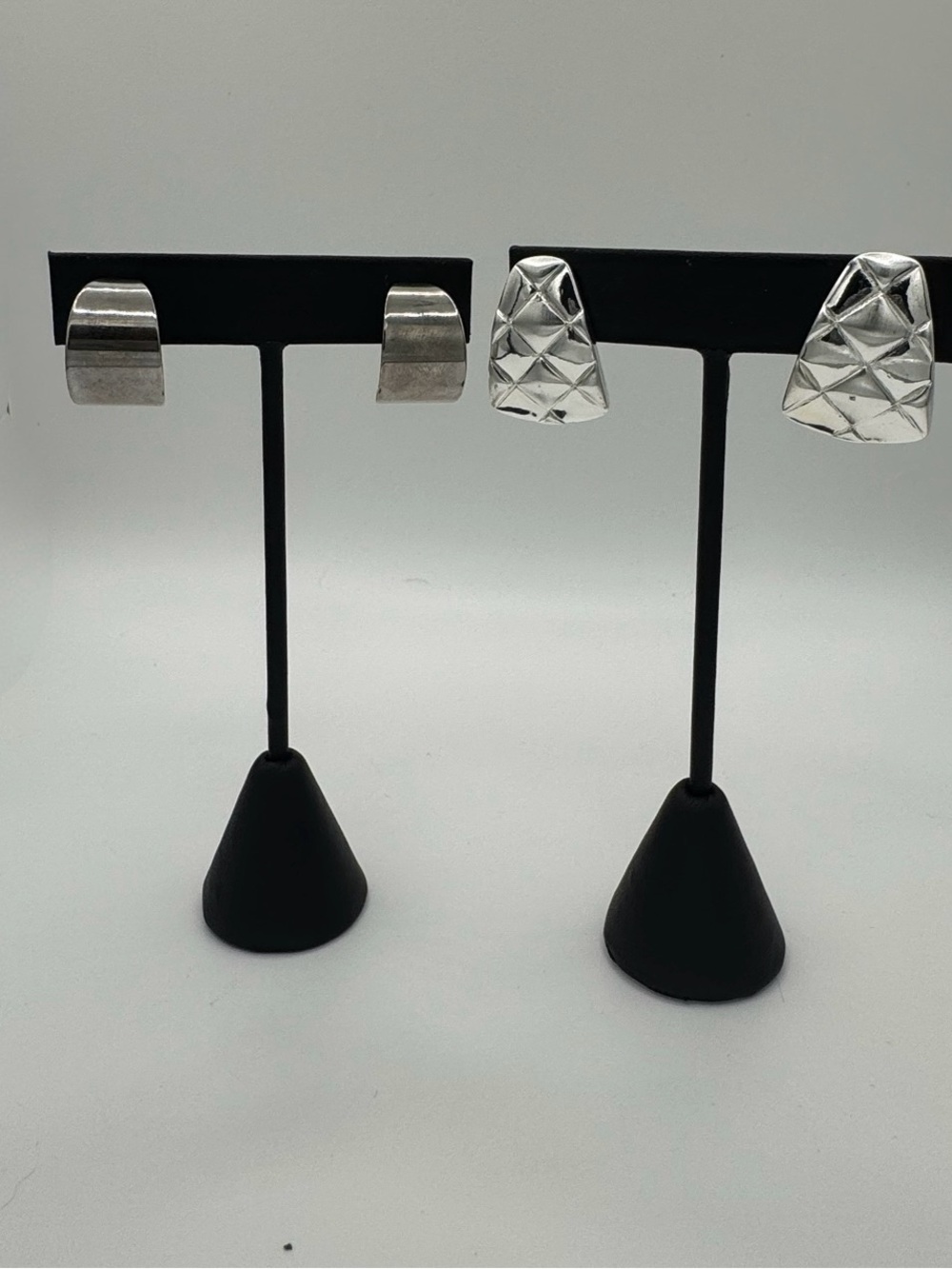 Vintage Chunky Silver Tone Screw Back Earrings - Pair
